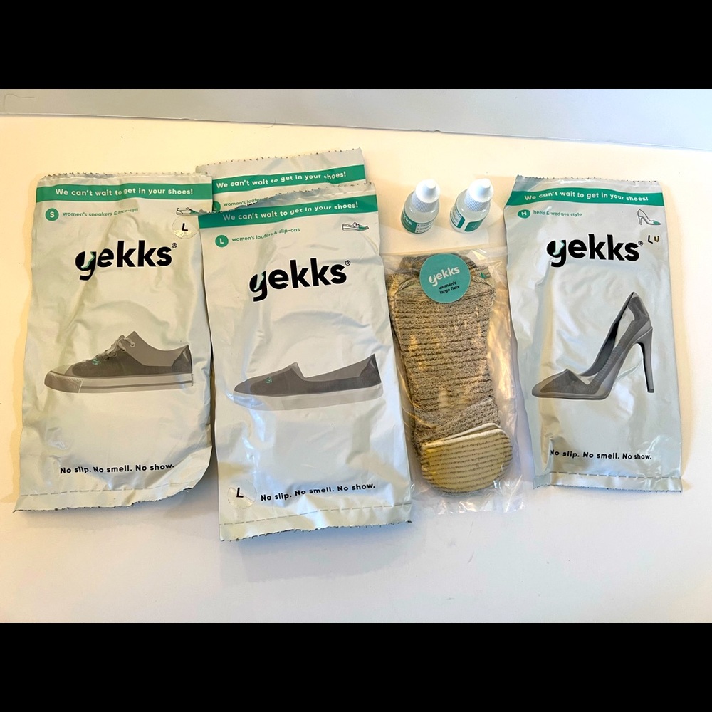 Gekks socks with cleaning solution. Size large (US 9-11.5)
